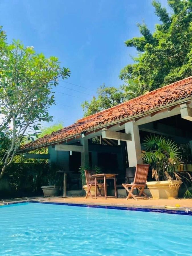 Hotel Sunflower Kataragama Zewnętrze zdjęcie