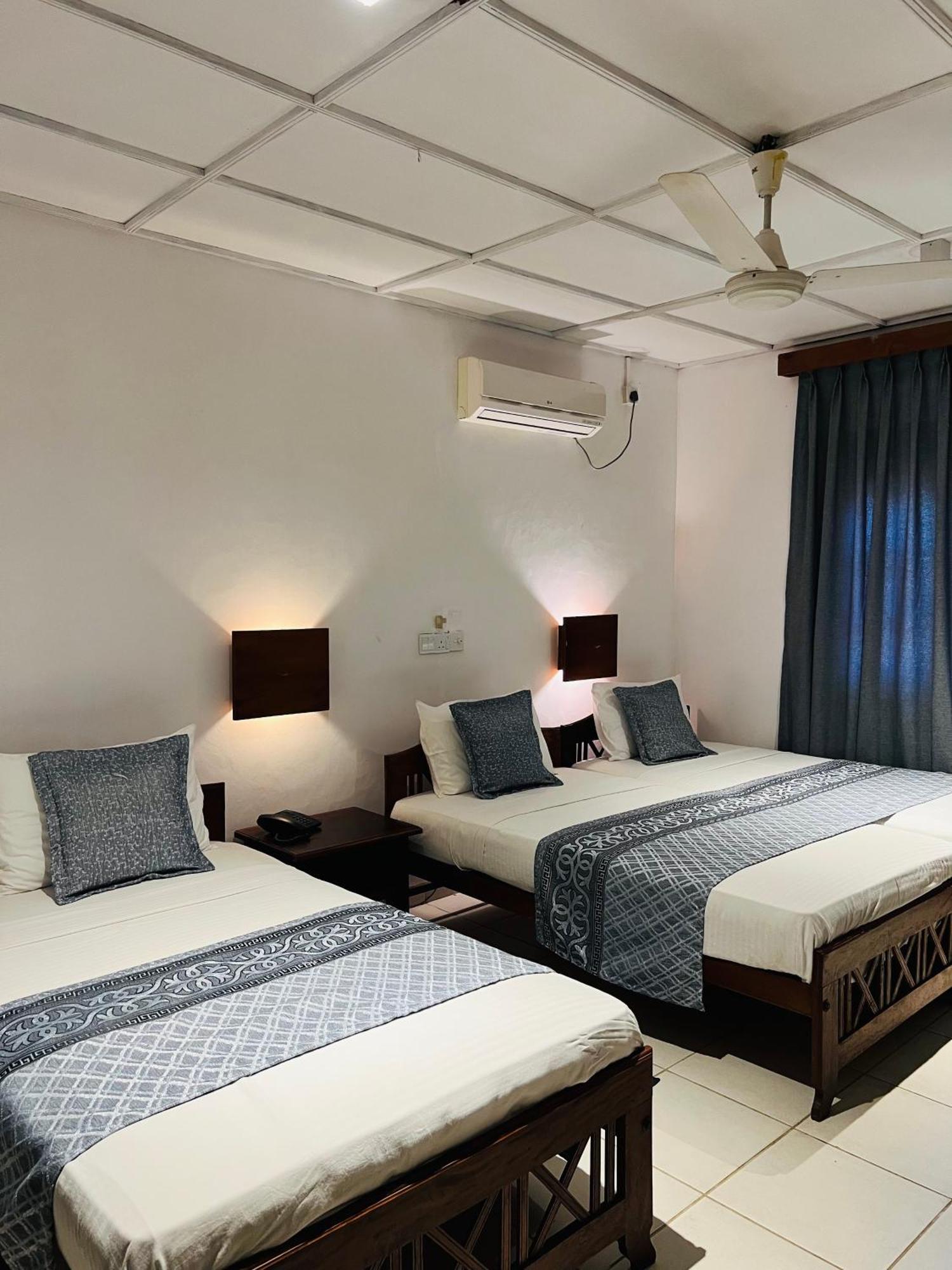Hotel Sunflower Kataragama Zewnętrze zdjęcie