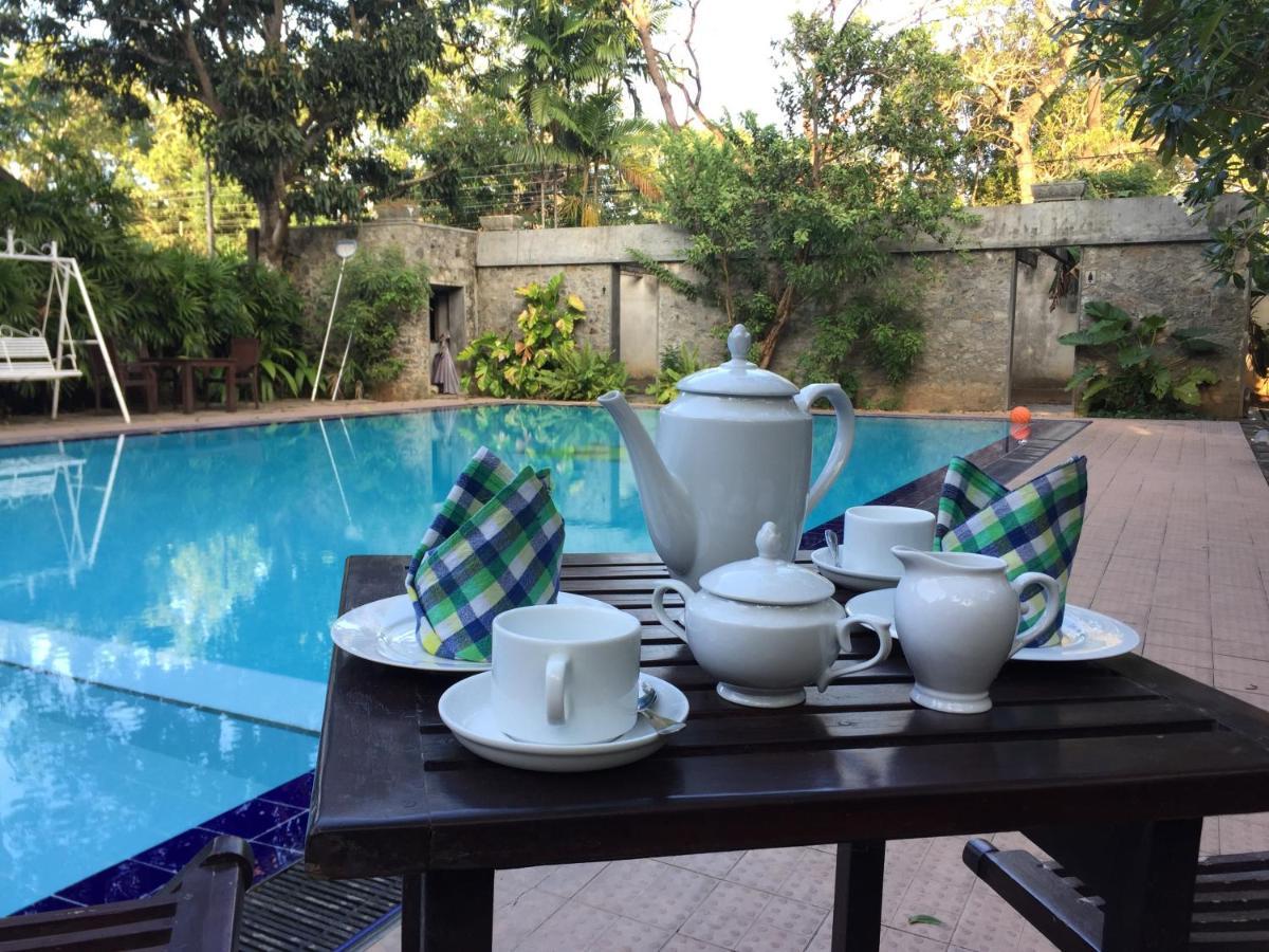 Hotel Sunflower Kataragama Zewnętrze zdjęcie